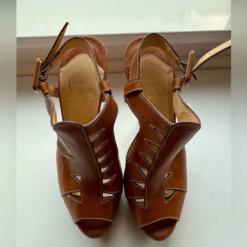 Christian Louboutin Camel Leather Gladiator Sandal Heels - Picture 8 of 8